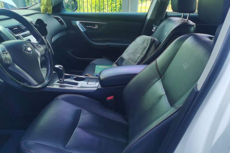 Used Nissan Teana 2014 Duke 2.5L XV Glory Edition Left Front Seat