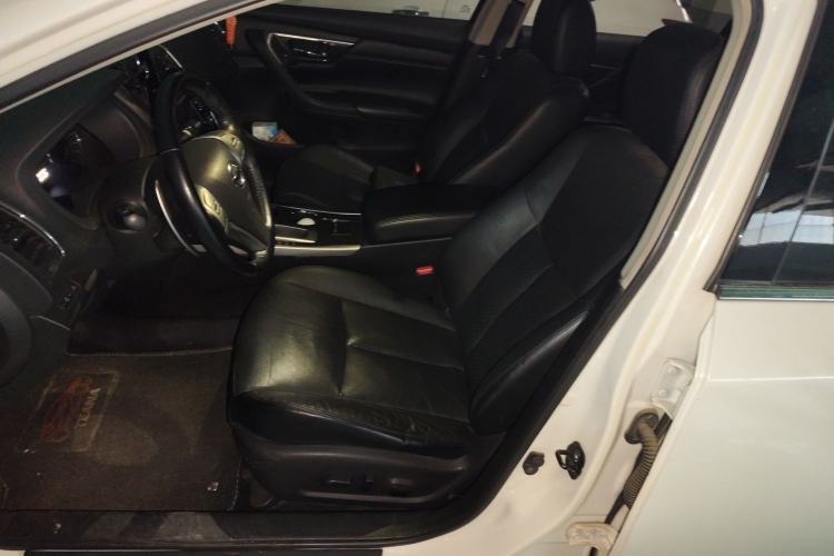 Used Nissan Teana 2014 2.5L XL Upper Tech Edition Left Front Seat