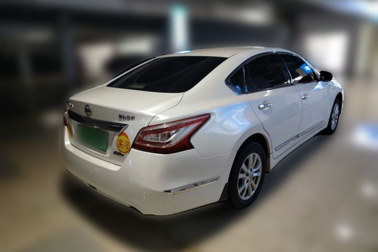 Used Nissan Teana 2014 2.0L XL Upper Tech Edition Rear Right 45 Deg