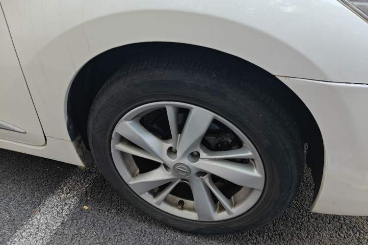 Used Nissan Teana 2014 2.0L XL Upper Tech Edition Right Front Wheel Hub
