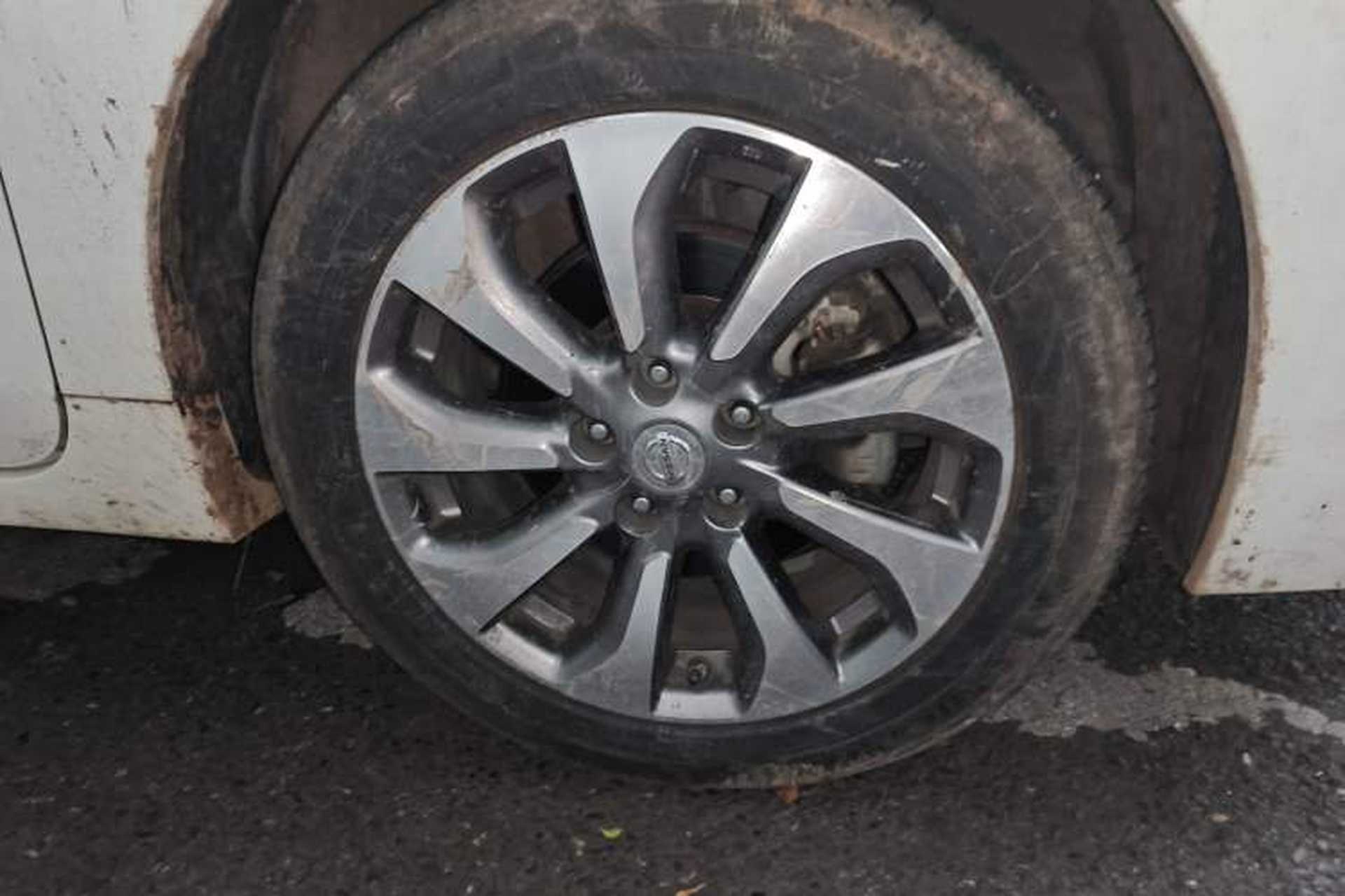 Used Nissan Teana 2014 Duke 2.5L XV Luxury Edition Right Front Wheel Hub