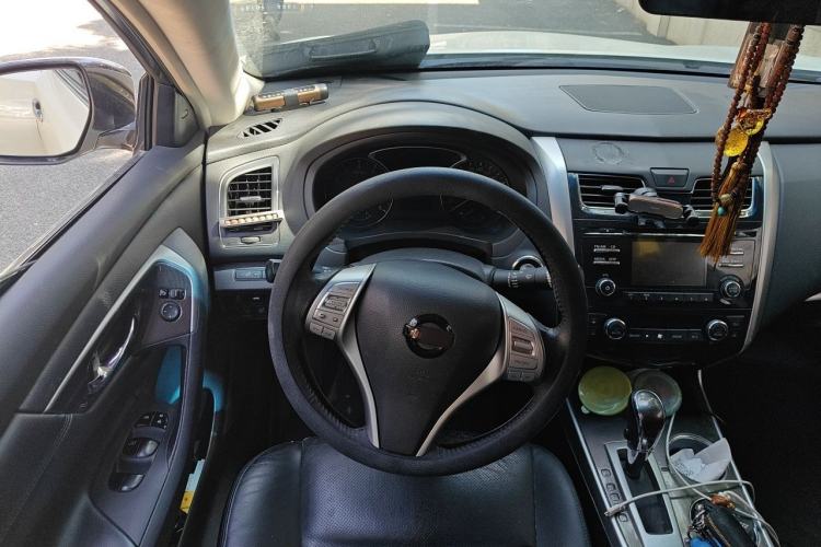 Used Nissan Teana 2014 2.0L XL Upper Tech Edition Steering Wheel
