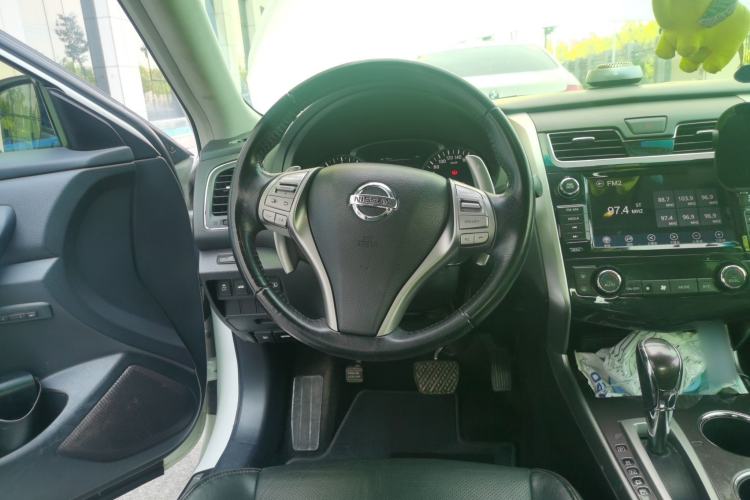 Used Nissan Teana 2014 Duke 2.5L XV Glory Edition Steering Wheel