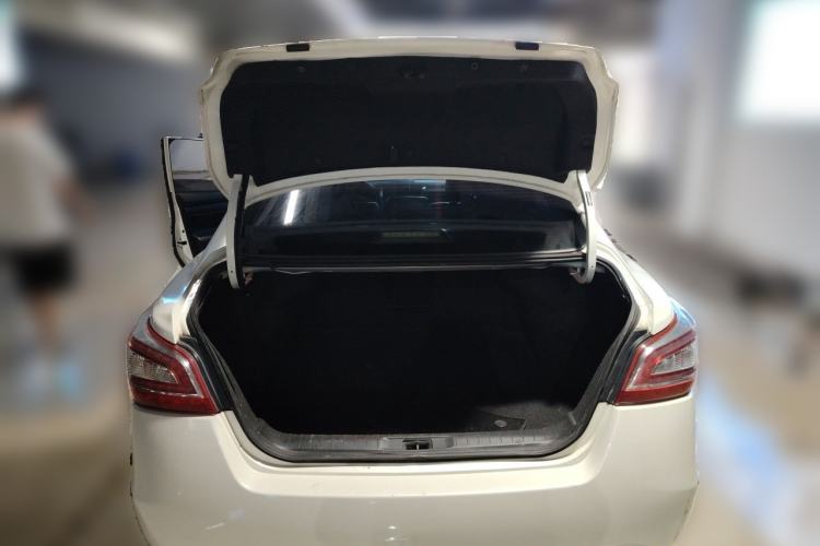 Used Nissan Teana 2014 2.0L XL Upper Tech Edition Trunk