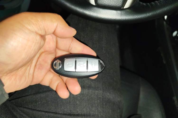 Used Nissan Teana 2014 2.5L XL Upper Tech Edition Vehicle Key