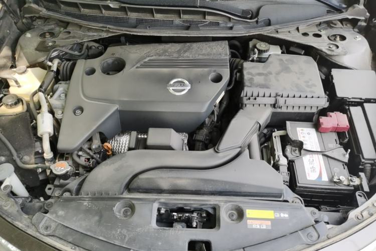 Used Nissan Teana 2014 Duke 2.5L XV-VIP Luxury Edition Engine Bay