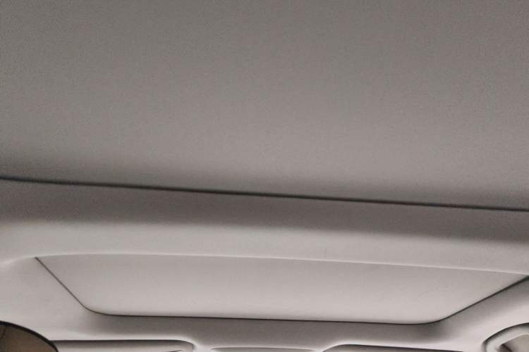 Used Nissan Teana 2014 Duke 2.5L XV Luxury Edition Headliner