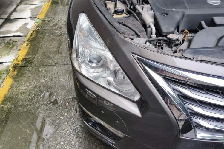 Used Nissan Teana 2014 Duke 2.5L XV Luxury Edition Right Front Headlight