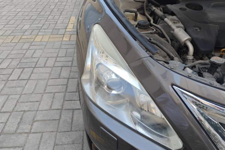 Used Nissan Teana 2014 Duke 2.5L XV-VIP Luxury Edition Right Front Headlight