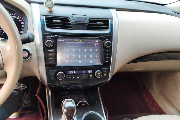 Used Nissan Teana 2015 2.0L XL-Sporty UEFA Champions League Edition Audio And AC Panel