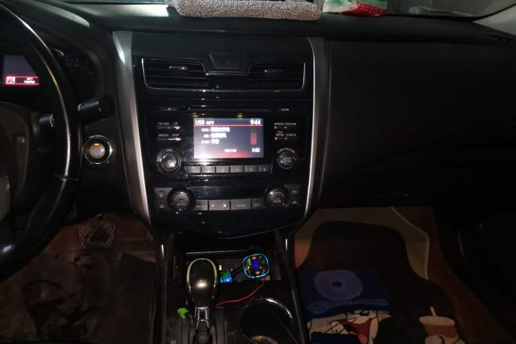 Used Nissan Teana 2015 2.0L XL Upper Champions League Tech Edition Audio And AC Panel