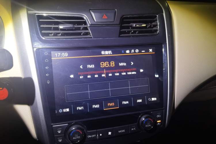 Used Nissan Teana 2015 Duke 2.5L XV Champions League Glory Edition Audio And AC Panel