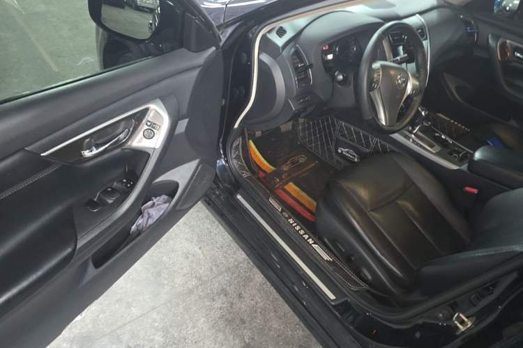 Used Nissan Teana 2015 2.0L XL Upper Champions League Tech Edition Driver Seat
