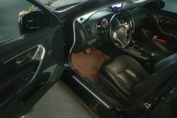 Used Nissan Teana 2015 2.0L XL Upper Champions League Tech Edition Driver Seat