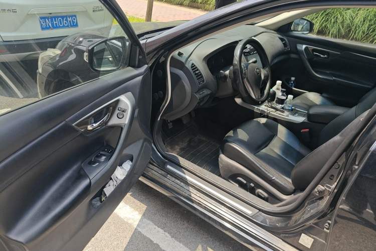 Used Nissan Teana 2015 2.0L XL Upper Champions League Tech Edition Driver Seat