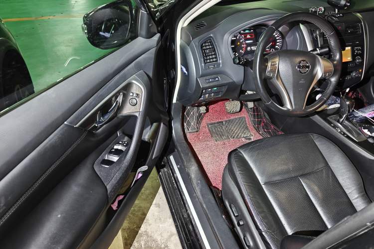 Used Nissan Teana 2015 2.0L XL Upper Champions League Tech Edition Driver Seat