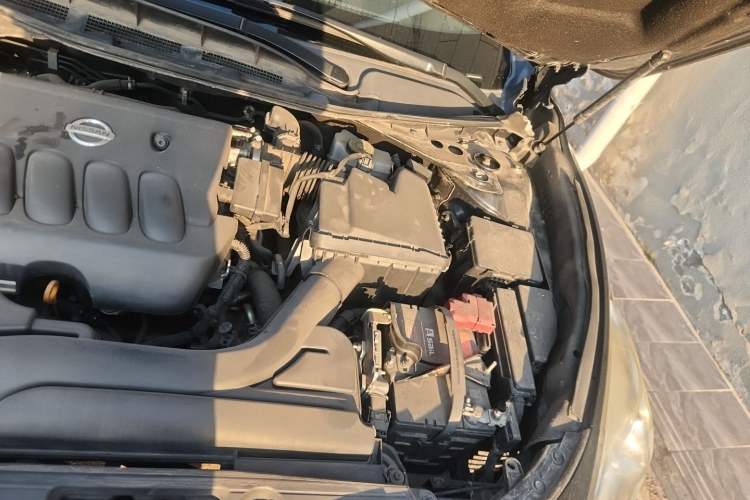 Used Nissan Teana 2015 2.0L XL Upper Champions League Tech Edition Engine Bay Left