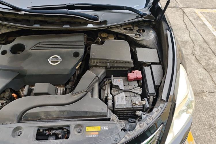Used Nissan Teana 2015 Duke 2.5L XV Champions League Glory Edition Engine Bay Left