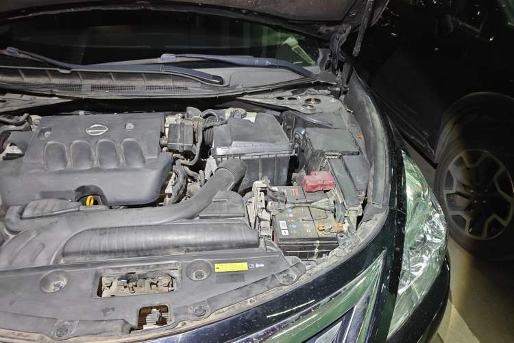 Used Nissan Teana 2015 2.0L XL Upper Champions League Tech Edition Engine Bay Left