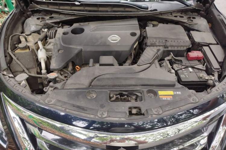 Used Nissan Teana 2015 2.5L XL-Upper NAVI Tech Champions League Deluxe Edition Engine Bay
