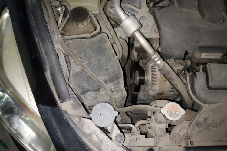 Used Nissan Teana 2015 2.0L XL Upper Champions League Tech Edition Engine Bay Right
