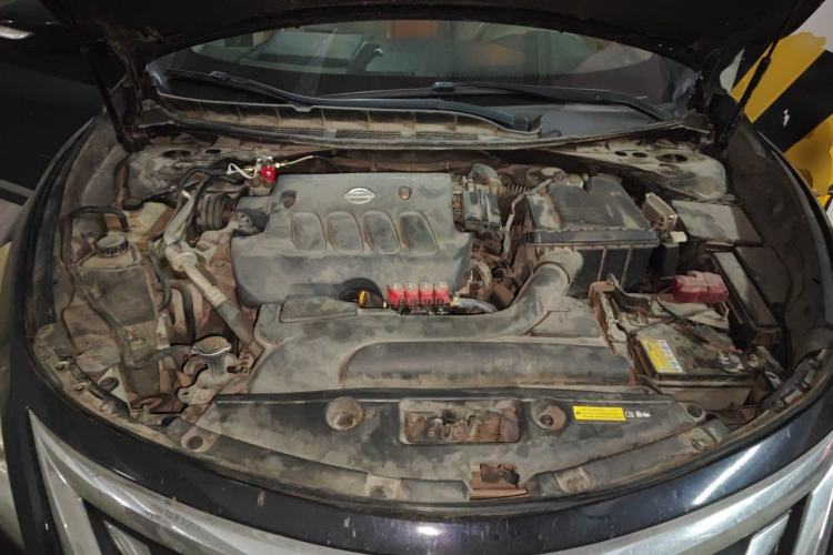 Used Nissan Teana 2015 2.0L XL-Sporty UEFA Champions League Edition Engine Bay
