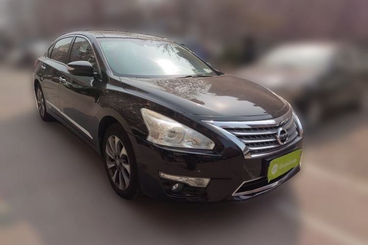 Used Nissan Teana 2015 Duke 2.5L XV Champions League Glory Edition Front Right 45 Deg