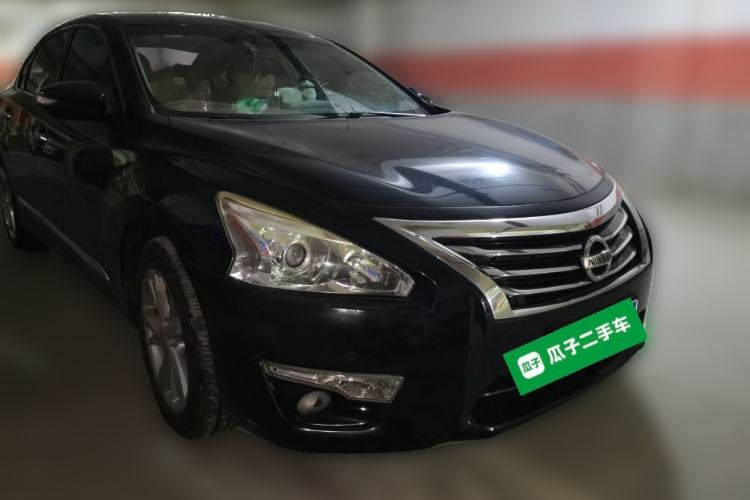 Used Nissan Teana 2015 2.0L XL Upper Champions League Tech Edition Front Right 45 Deg