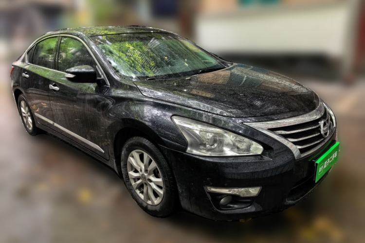 Used Nissan Teana 2015 2.0L XL-Sporty UEFA Champions League Edition Front Right 45 Deg