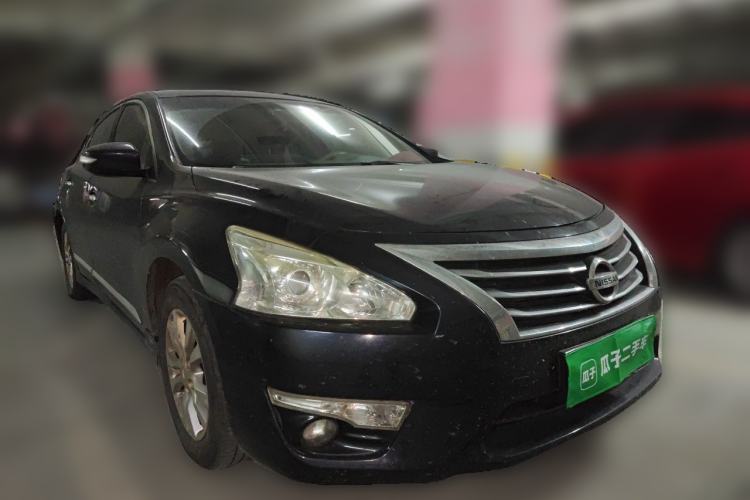 Used Nissan Teana 2015 2.0L XL-Sporty UEFA Champions League Edition Front Right 45 Deg