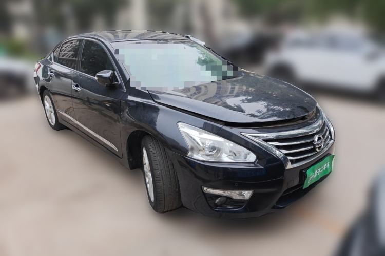 Used Nissan Teana 2015 2.0L XL Upper Champions League Tech Edition Front Right 45 Deg