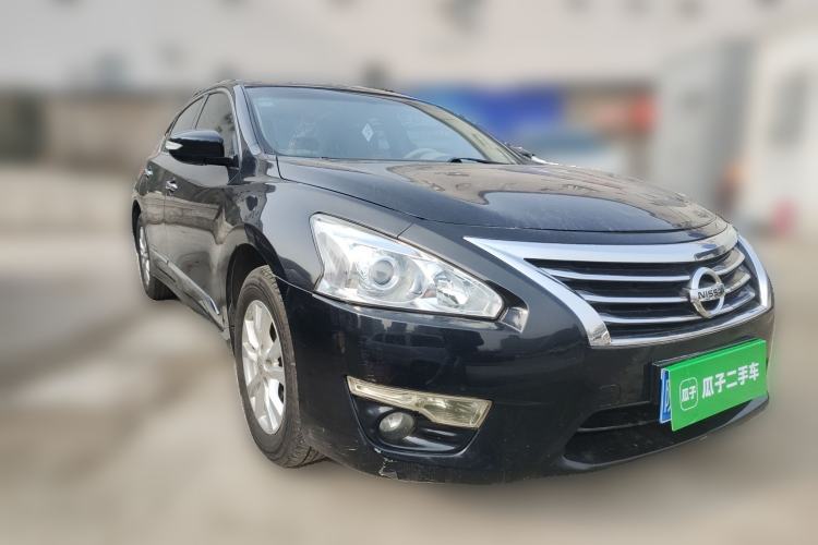 Used Nissan Teana 2015 2.0L XL Upper Champions League Tech Edition Front Right 45 Deg