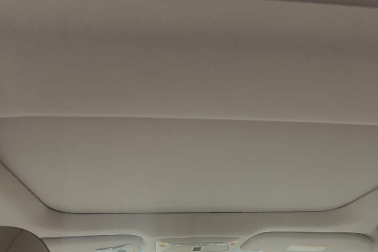 Used Nissan Teana 2015 Duke 2.5L XV Champions League Glory Edition Headliner