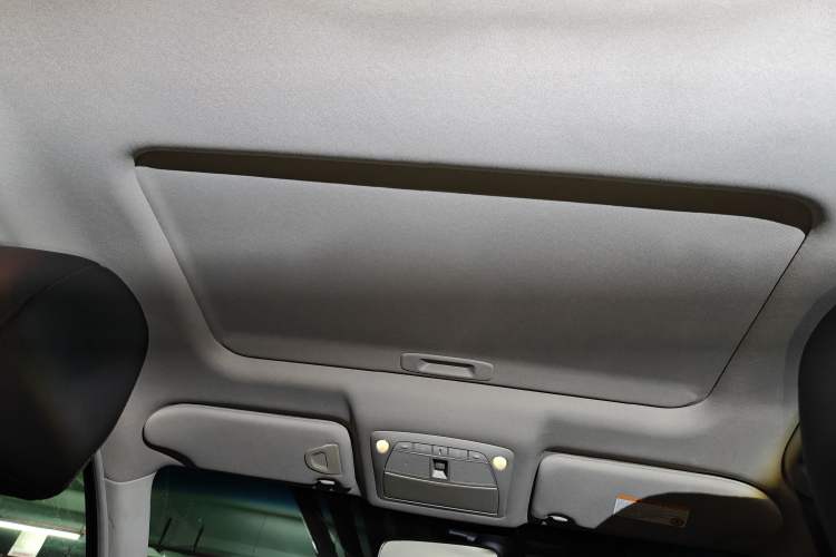 Used Nissan Teana 2015 2.0L XL Upper Champions League Tech Edition Headliner
