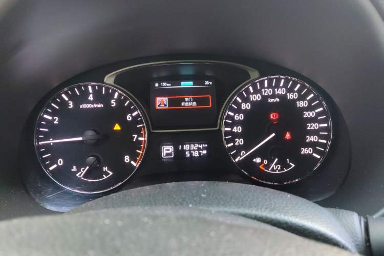 Used Nissan Teana 2015 2.0L XL Upper Champions League Tech Edition Instrument Cluster