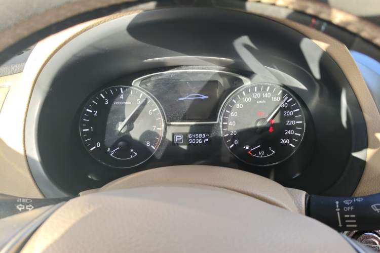 Used Nissan Teana 2015 2.0L XL Upper Champions League Tech Edition Instrument Cluster