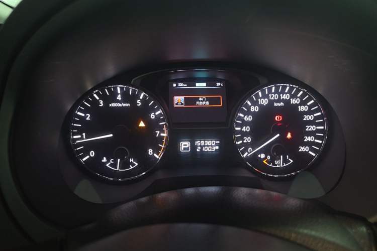 Used Nissan Teana 2015 2.0L XL Upper Champions League Tech Edition Instrument Cluster
