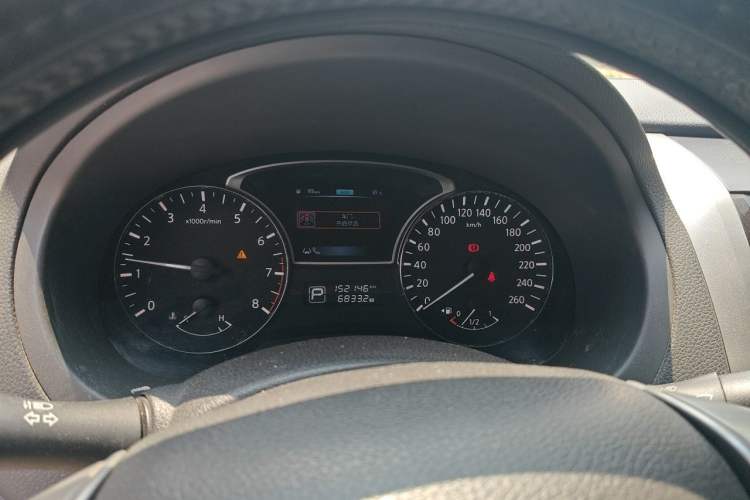 Used Nissan Teana 2015 2.0L XL Upper Champions League Tech Edition Instrument Cluster