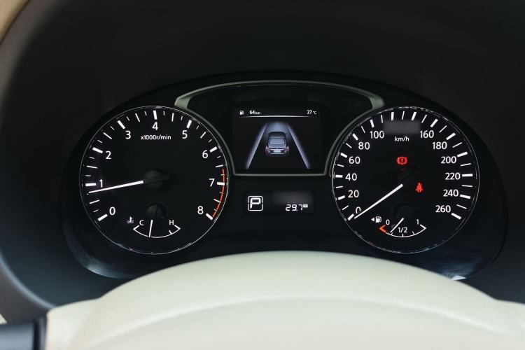 Used Nissan Teana 2015 2.0L XL-Sporty UEFA Champions League Edition Instrument Cluster