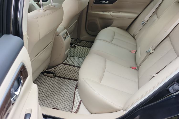 Used Nissan Teana 2015 2.0L XL-Sporty UEFA Champions League Edition Interior 2
