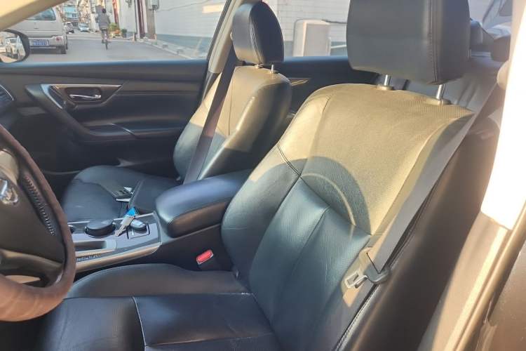 Used Nissan Teana 2015 2.0L XL Upper Champions League Tech Edition Left Front Seat