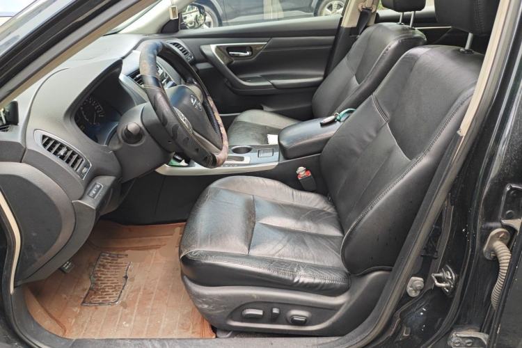 Used Nissan Teana 2015 2.0L XL Upper Champions League Tech Edition Left Front Seat