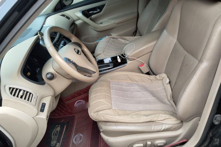 Used Nissan Teana 2015 2.0L XL-Sporty UEFA Champions League Edition Left Front Seat