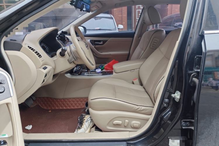Used Nissan Teana 2015 Duke 2.5L XV Champions League Glory Edition Left Front Seat