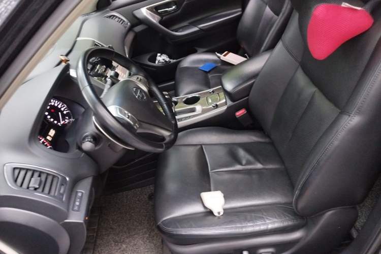 Used Nissan Teana 2015 2.5L XL-Upper NAVI Tech Champions League Deluxe Edition Left Front Seat