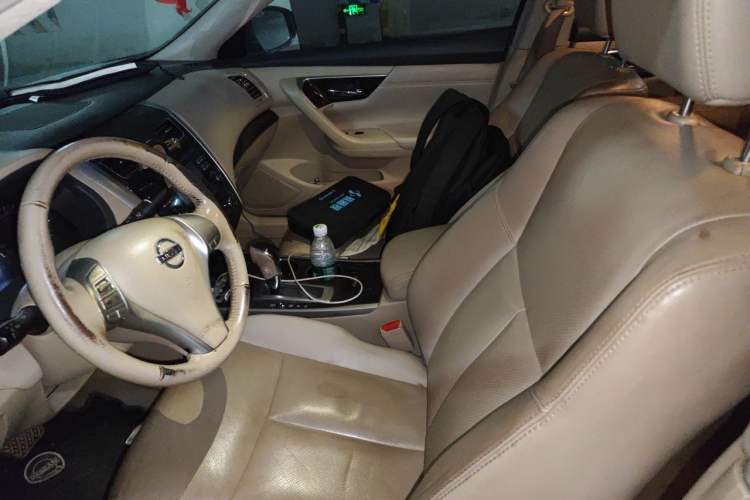 Used Nissan Teana 2015 2.0L XL-Sporty UEFA Champions League Edition Left Front Seat