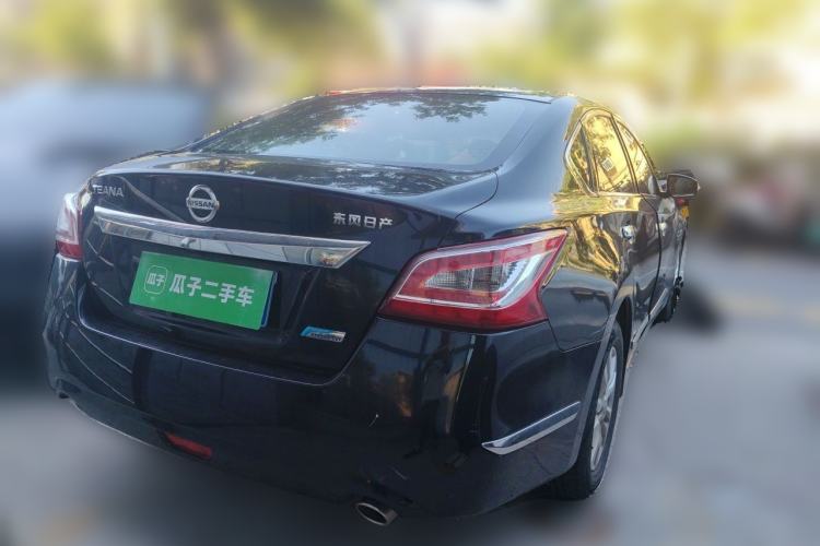 Used Nissan Teana 2015 2.0L XL Upper Champions League Tech Edition Rear Right 45 Deg