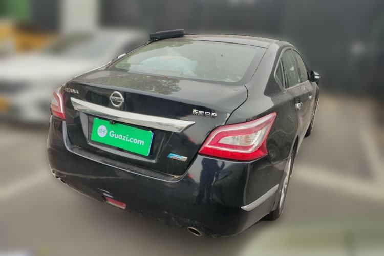 Used Nissan Teana 2015 2.0L XL Upper Champions League Tech Edition Rear Right 45 Deg