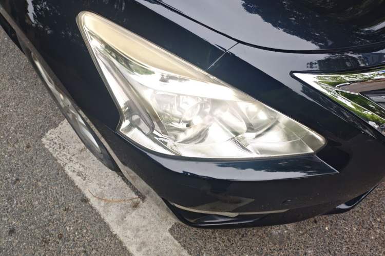 Used Nissan Teana 2015 2.0L XL Upper Champions League Tech Edition Right Front Headlight