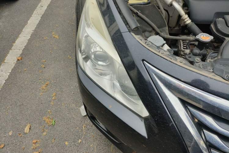 Used Nissan Teana 2015 2.0L XL Upper Champions League Tech Edition Right Front Headlight